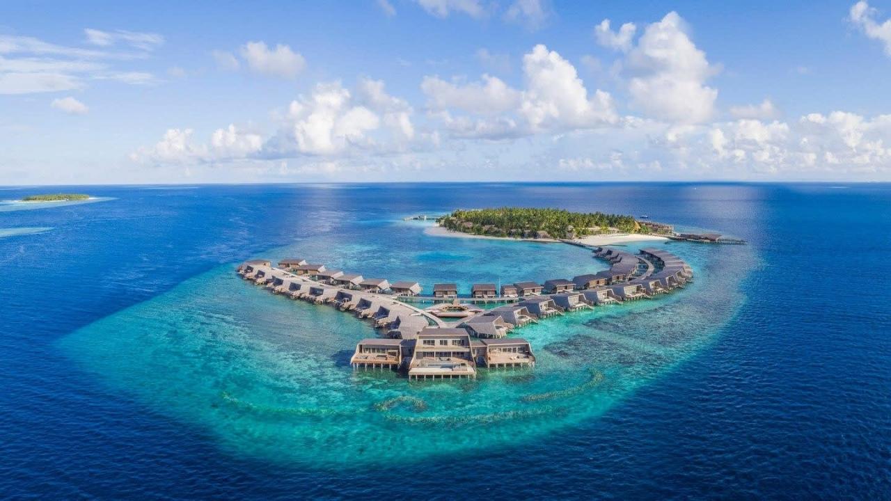 The St. Regis Maldives Vommuli Resort (Categoría 8)